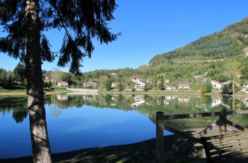 Un'immagine del lago Sirino