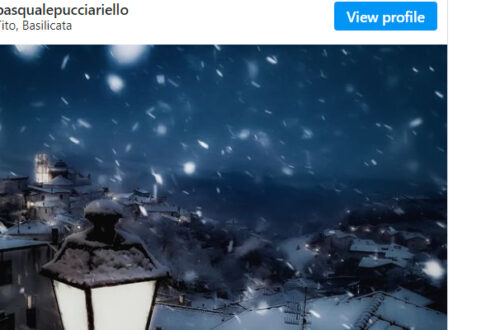 Coltri di neve in Basilicata invadono i social
