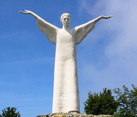 Christ the Redeemer, silent protector of Maratea