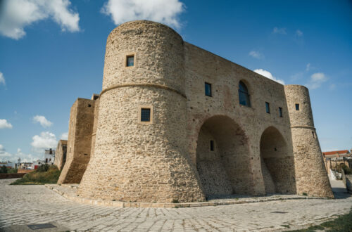 Il Castello di Bernalda, l'antico bastione sulla Valle del Basento